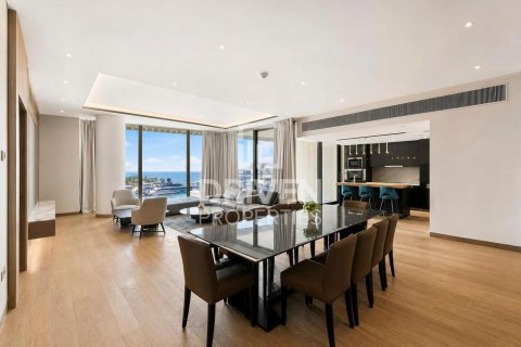 Appartement à Jumeirah Bay Island, Jumeirah, Dubai, 3 chambres, 250.65 m², № 138187