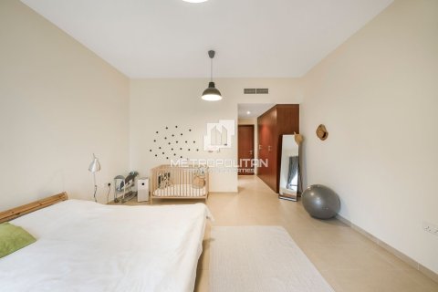 Apartment in Bahar, Jumeirah Beach Residence, Dubai 1 bedroom, 111 sq.m. № 72643 - photo 16