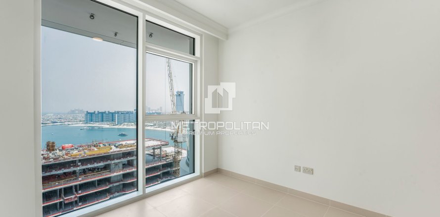 شقة في EMAAR Beachfront, Dubai Harbour, دبي 1غرف نوم, 68 م² رقم 72647