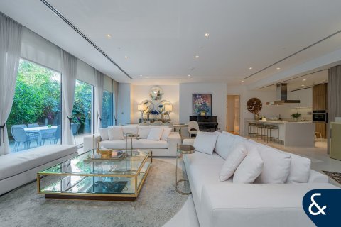 Купить квартиру в Аль-Барари, Дубай: 1 спальня, 242м², № 88899 - фото 6