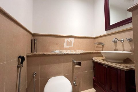 Apartment in Old Town, Dubai 1 bedroom, 85 sq.m. № 74011 - photo 8