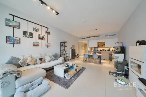 Apartment in Dubai Hills Estate, Dubai 2 bedrooms, 145 sq.m. № 122793