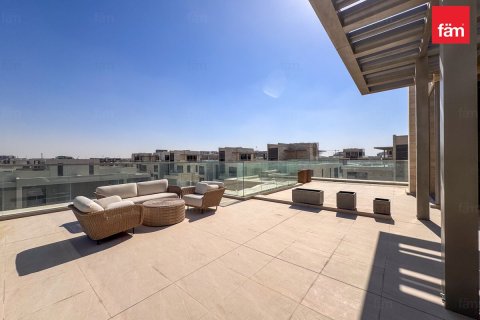 Villa in Dubai 6 bedrooms, 800 sq.m. № 109352 - photo 7