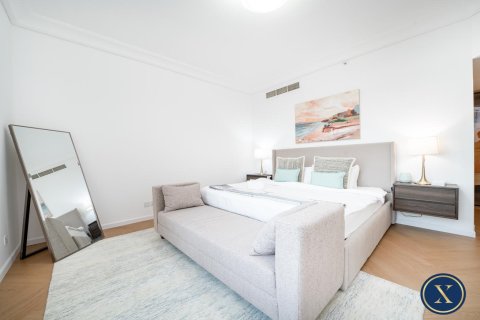 Apartment in Shoreline Apartments, Palm Jumeirah, Dubai 2 bedrooms, 147 sq.m. № 45353 - photo 12