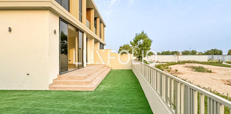 Таунхаус в Дубай Хилс Эстейт, Дубай, 4 спальни, 312м², № 45294