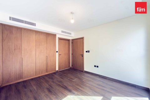 Villa à Dubai, 5 chambres, 219.7 m², № 115326 - photo 13