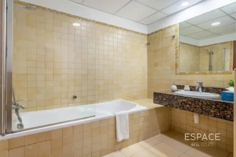 Appartement à Jumeirah Beach Residence, Dubai, 2 chambres, 132 m², № 122406 - photo 10