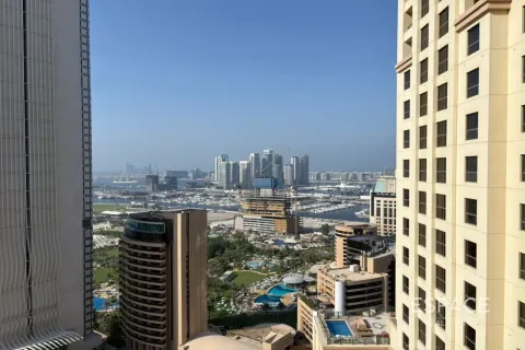 Apartment in Jumeirah Beach Residence, Dubai 2 bedrooms, 136 sq.m. № 122402