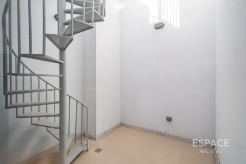 Townhouse in Al Furjan, Dubai 4 bedrooms, 269 sq.m. № 122401 - photo 18