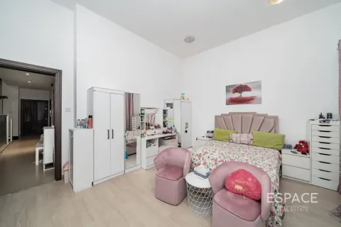 Townhouse in Al Furjan, Dubai 4 bedrooms, 269 sq.m. № 122401 - photo 16