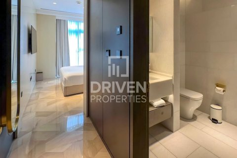 Снять в аренду квартиру в FIVE Palm Jumeirah, Пальма Джумейра, Дубай: 3 спальни, 257.71м², № 138827 - фото 21