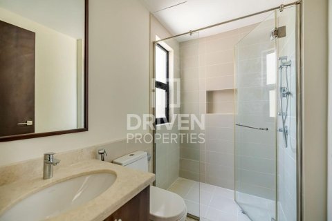 Villa in Mira Oasis, Reem, Dubai 3 bedrooms, 220.27 sq.m. № 138832 - photo 13