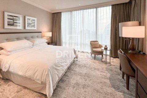 Apartment in The Address Residence Fountain Views, Downtown Dubai (Downtown Burj Dubai), Dubai 4 bedrooms, 253.63 sq.m. № 138831 - photo 12