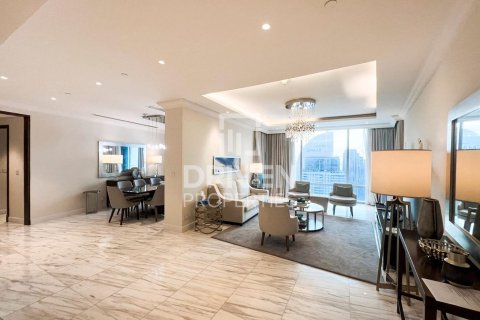 Apartment in The Address Residence Fountain Views, Downtown Dubai (Downtown Burj Dubai), Dubai 4 bedrooms, 253.63 sq.m. № 138831