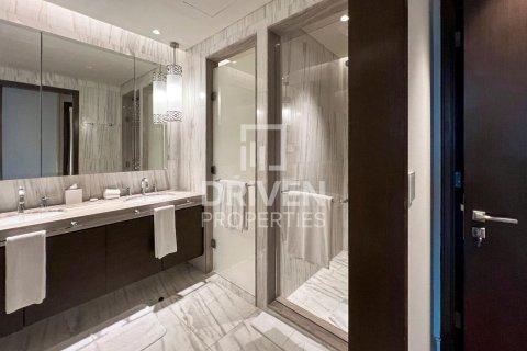 Apartment in The Address Residence Fountain Views, Downtown Dubai (Downtown Burj Dubai), Dubai 4 bedrooms, 253.63 sq.m. № 138831 - photo 21