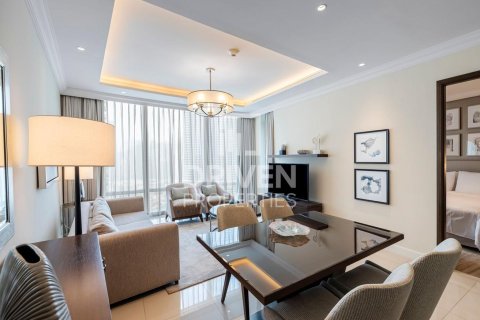 Снять в аренду квартиру в The Address Residence Fountain Views, Даунтаун Дубай (Даунтаун Бурдж Дубай), Дубай: 1 спальня, 79.25м², № 138828 - фото 2