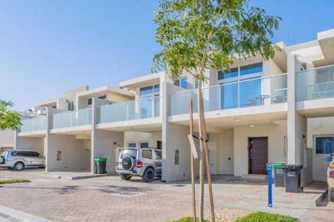 Villa à Dubai, 3 chambres, 158 m², № 54727 - photo 3