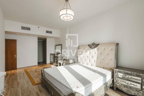 Apartamento en Al Habtoor City, Business Bay, Dubai, 2 dormitorios, 126.26 m², № 136729 - foto 6
