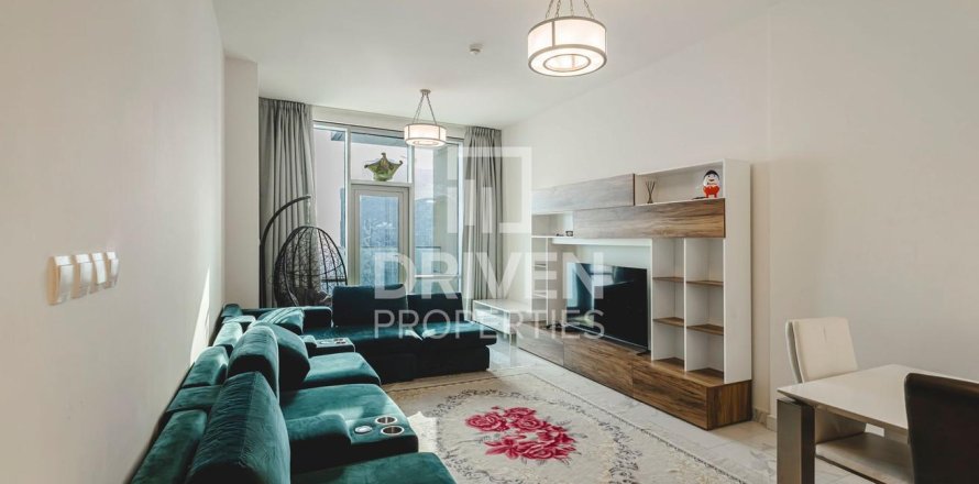 Apartamento en Al Habtoor City, Business Bay, Dubai, 2 dormitorios, 126.26 m², № 136729