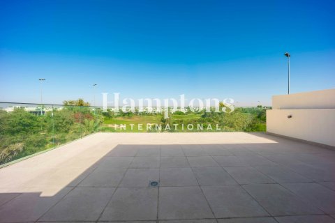 Снять в аренду виллу в Club Villas at Dubai Hills, Дубай Хилс Эстейт, Дубай: 4 спальни, 312.24698300м², № 118436 - фото 5