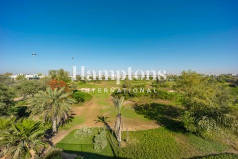 Снять в аренду виллу в Club Villas at Dubai Hills, Дубай Хилс Эстейт, Дубай: 4 спальни, 312.24698300м², № 118436 - фото 11