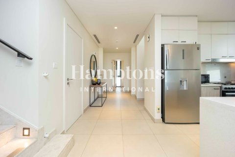 Снять в аренду виллу в Club Villas at Dubai Hills, Дубай Хилс Эстейт, Дубай: 4 спальни, 312.24698300м², № 118436 - фото 19