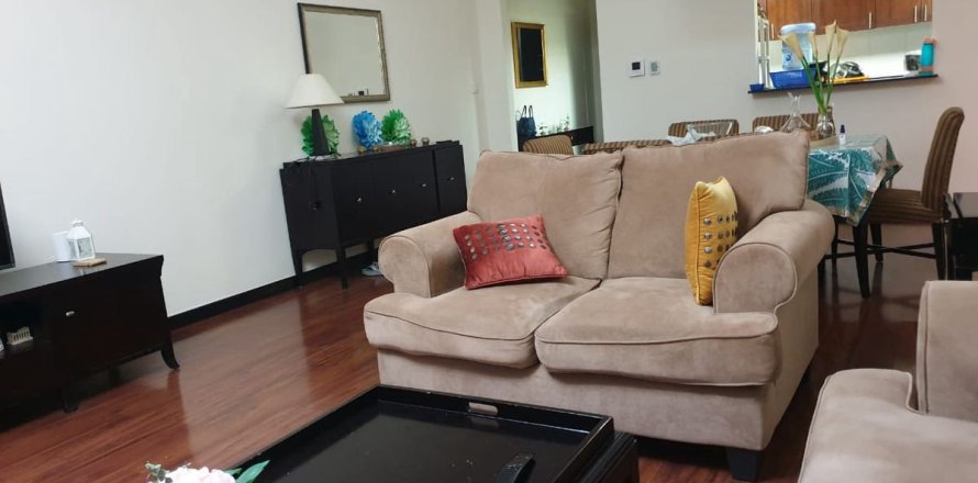 Apartment in Dubai 2 bedrooms, 154 sq.m. № 124988
