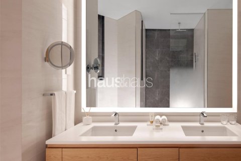 Hotel Apartment in Business Bay, Dubai 1 bedroom, 104 sq.m. № 44842 - photo 3