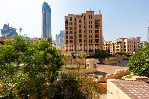 Apartment in Downtown Dubai (Downtown Burj Dubai), Dubai 1 bedroom, 89.84 sq.m. № 139574