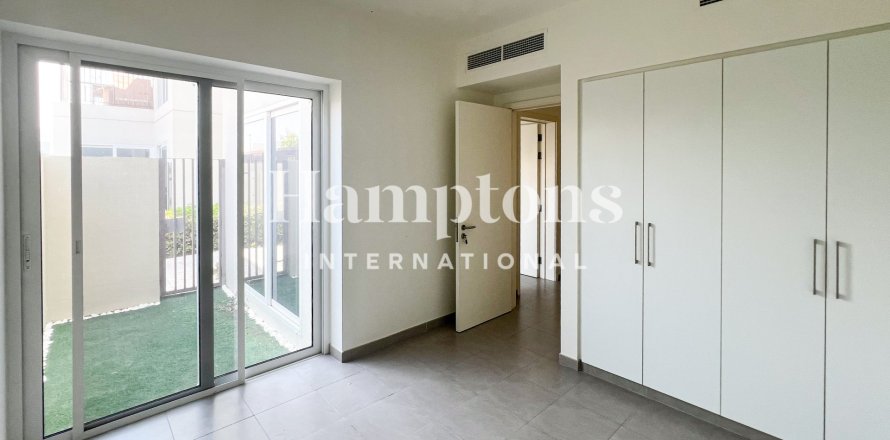 Apartamento en Dubai South (Dubai World Central), Dubai, 3 dormitorios, 213.68 m², № 139572