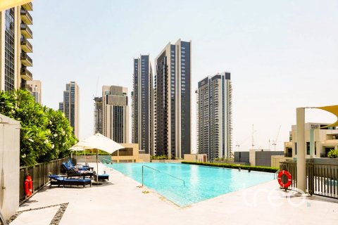 Снять в аренду квартиру в Creekside 18, Dubai Creek Harbour (The Lagoons), Дубай: 2 спальни, 9.75м², № 124817 - фото 2
