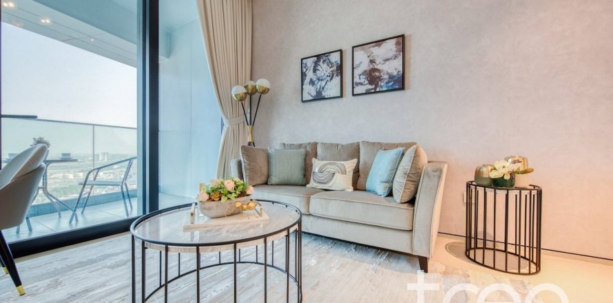 Квартира в Дубае, 1 спальня, 65.5м², № 124818