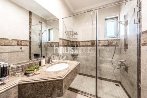 Villa in Al Khawaneej, Dubai 7 bedrooms, 1035 sq.m. № 44259 - photo 14