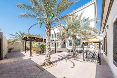 فيلا في الخوانيج, دبي 7 غرف نوم , 1035 م² رقم 44259