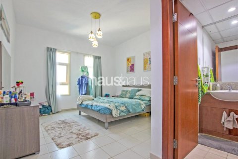Apartamento en Greens, Dubai, 2 dormitorios, 124 m², № 44261 - foto 13