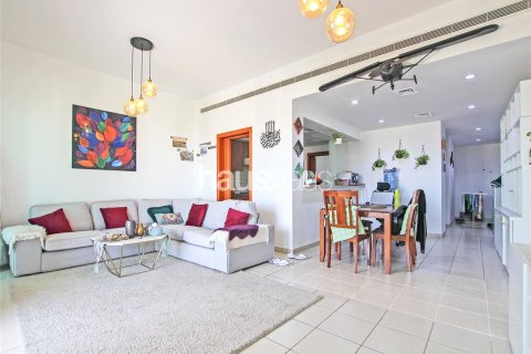 Apartamento en Greens, Dubai, 2 dormitorios, 124 m², № 44261 - foto 3