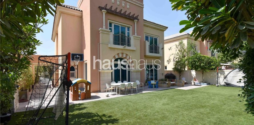 Villa à Dubai Sports City, Dubai, 5 chambres, 403 m², № 44252