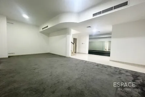 فيلا في The Springs, دبي 3 غرف نوم, 297 م² رقم 122618 - صورة 9