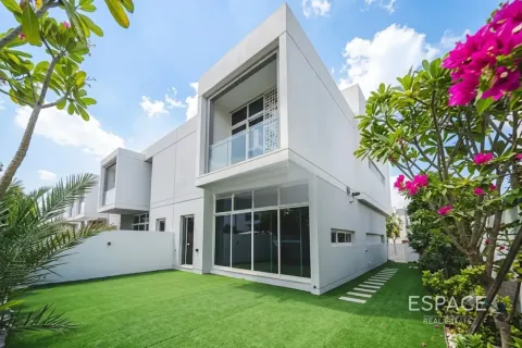 Townhouse in Mudon, Dubai 3 bedrooms, 192 sq.m. № 122619