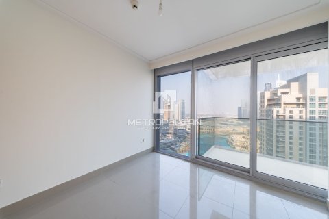 Apartment in Downtown Dubai (Downtown Burj Dubai), Dubai 3 bedrooms, 190 sq.m. № 73727 - photo 17