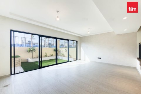 Maison de ville à Dubai, 4 chambres, 144 m², № 139624