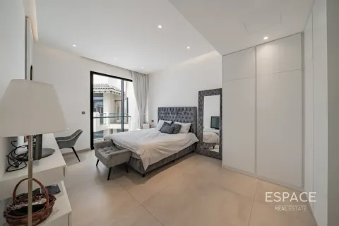 Townhouse in Palma Residences, Palm Jumeirah, Dubai 4 bedrooms, 347 sq.m. № 71032 - photo 9