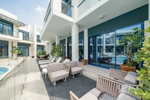 Townhouse in Palma Residences, Palm Jumeirah, Dubai 4 bedrooms, 347 sq.m. № 71032 - photo 19