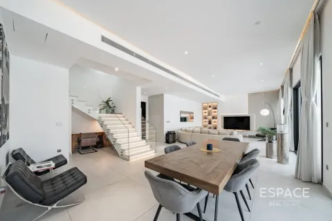 Townhouse in Palma Residences, Palm Jumeirah, Dubai 4 bedrooms, 347 sq.m. № 71032 - photo 4