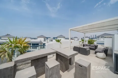 Townhouse in Palma Residences, Palm Jumeirah, Dubai 4 bedrooms, 347 sq.m. № 71032 - photo 16
