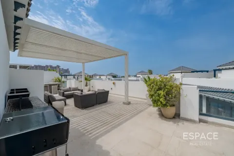 Townhouse in Palma Residences, Palm Jumeirah, Dubai 4 bedrooms, 347 sq.m. № 71032 - photo 15