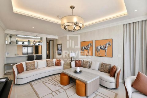 Appartement à The Address Residence Fountain Views, Downtown Dubai (Downtown Burj Dubai), Dubai, 2 chambres, 124.21 m², № 142641 - photo 2