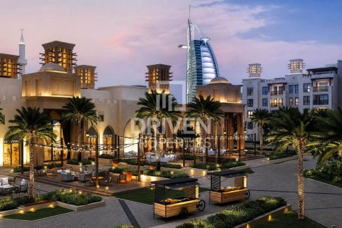 Apartment in Umm Suqeim 3, Umm Suqeim, Dubai 3 bedrooms, 202.99 sq.m. № 134403