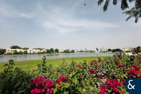 Villa in Springs 11, The Springs, Dubai 3 bedrooms, 282 sq.m. № 75984 - photo 2