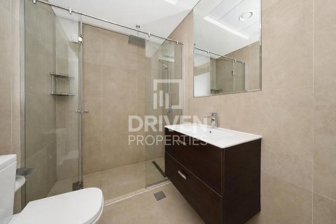 Apartment in Marina Arcade Tower, Dubai Marina, Dubai 3 bedrooms, 231.24 sq.m. № 140574 - photo 28
